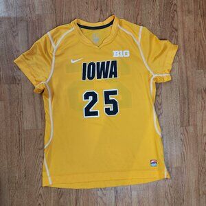 Iowa Hawkeyes Game Worn Soccer Jersey Big 10 Women #25 Sz. L